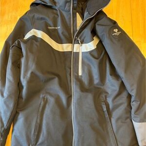 Obermeyer Teen black/ Dark Gray Ski Jacket size 18. Excellent condition like new